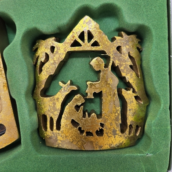 Vintage Dicksons Nativity Avent Candle Holder Religious Scripture Cross Gold - Picture 6 of 14